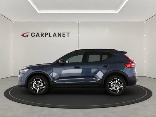 Volvo XC40 2.0 B3 MH Plus Dark