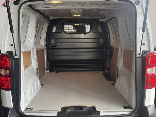 Peugeot Expert Kaw. Standard 2.2 BlueHDi 150 PS S/S