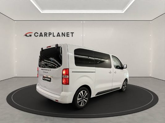 Peugeot Traveller Standard 2.2 BlueHDi