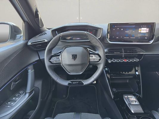 Peugeot 2008 1.2 Hybrid 145 GT