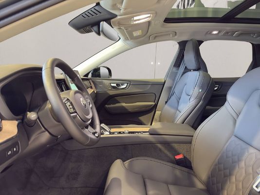 Volvo XC60 2.0 T8 TE Ultra Dark eAWD