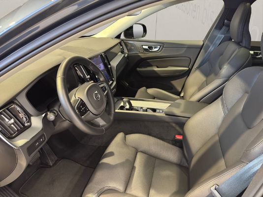 Volvo XC60 2.0 T6 TE Plus Dark eAWD