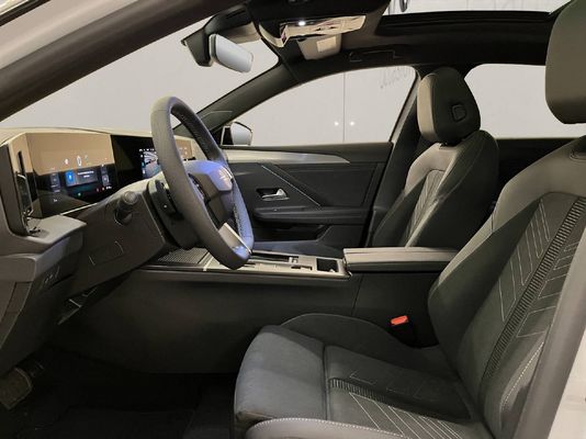 Opel Astra-e Sports Tourer Ultimate
