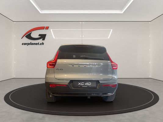 Volvo XC40 2.0 B4 MH Ultra Dark