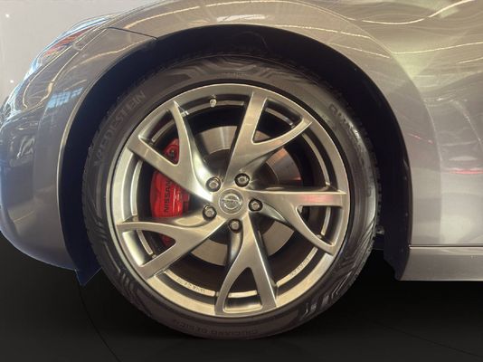 Nissan 370 Z Roadster 3.7 328 PS V6 24V Pack