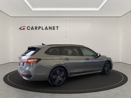 VW Passat Variant 2.0 TDI R-Line DSG