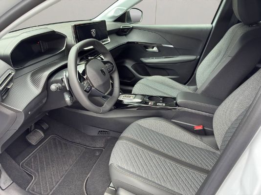 Peugeot 208 1.2 Hybrid Allure