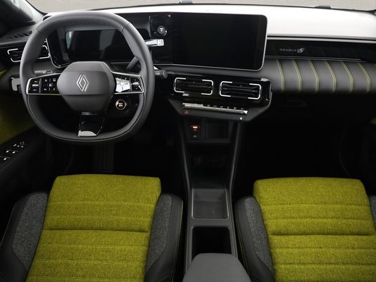 Renault R5 E-Tech Comfort Range iconic