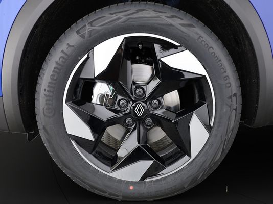 Renault Captur 1.8 E-Tech techno