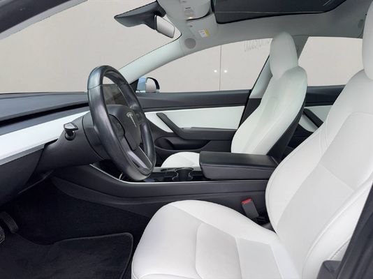 Tesla Model 3 Long Range Dual Motor