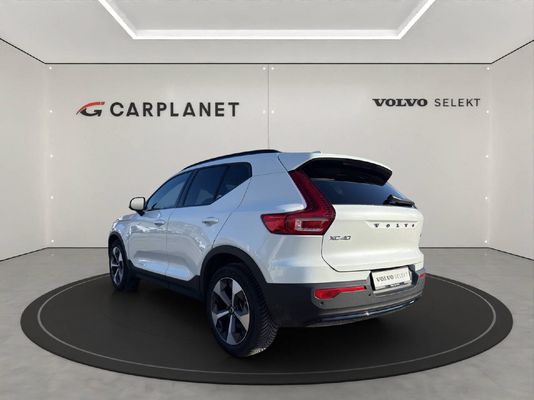 Volvo XC40 2.0 B3 MH Plus Dark