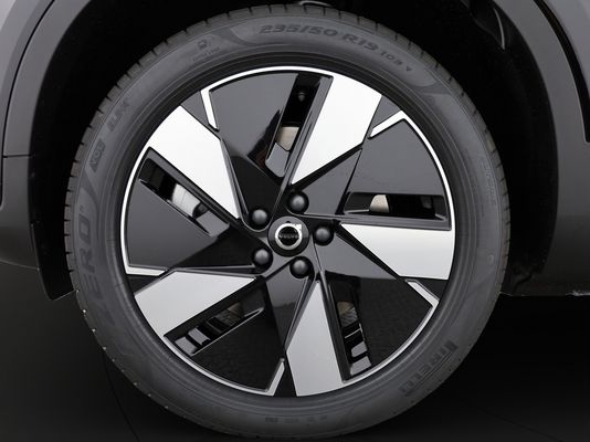 Volvo EX40 Twin Performance Ultra AWD