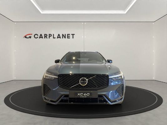 Volvo XC60 2.0 B5 MH Ultra Dark AWD