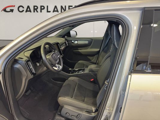 Volvo XC40 2.0 B4 MH Ultra Dark