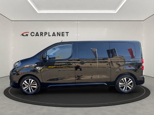 Peugeot Traveller Standard 2.2 BlueHDi