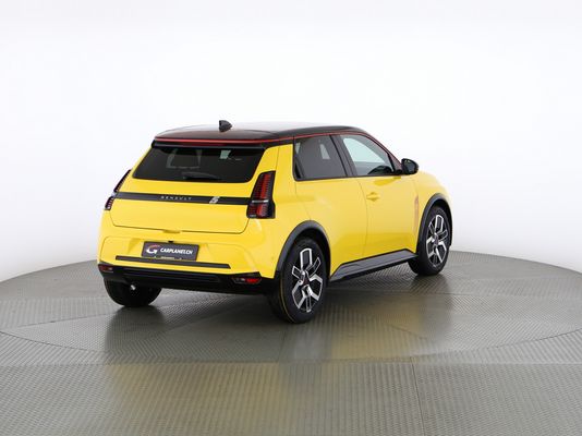 Renault R5 E-Tech Comfort Range iconic