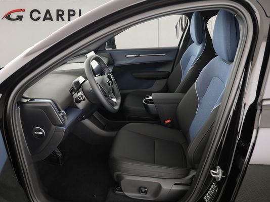 Volvo EX30 CC E60 Twin Performance AWD