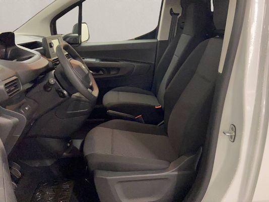 Peugeot Partner Kaw. 650 Standard 1.2 PureTech 110 Premium