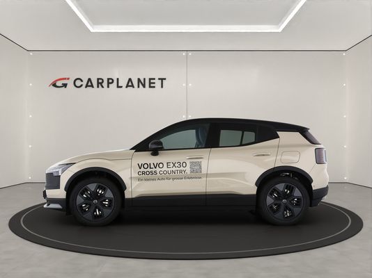 Volvo EX30 CC E60 Twin Performance AWD