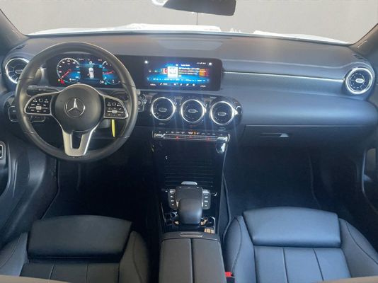 Mercedes-Benz CLA 180 Progressive Shooting Brake