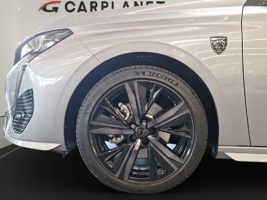 Peugeot 308 SW 1.2 Hybrid 145 PS GT