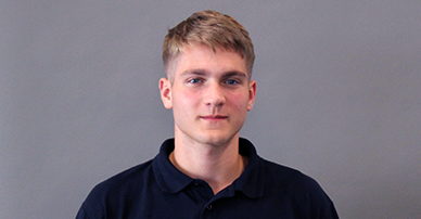 Artemii Braksmeier - Werkstatt / In Ausbildung