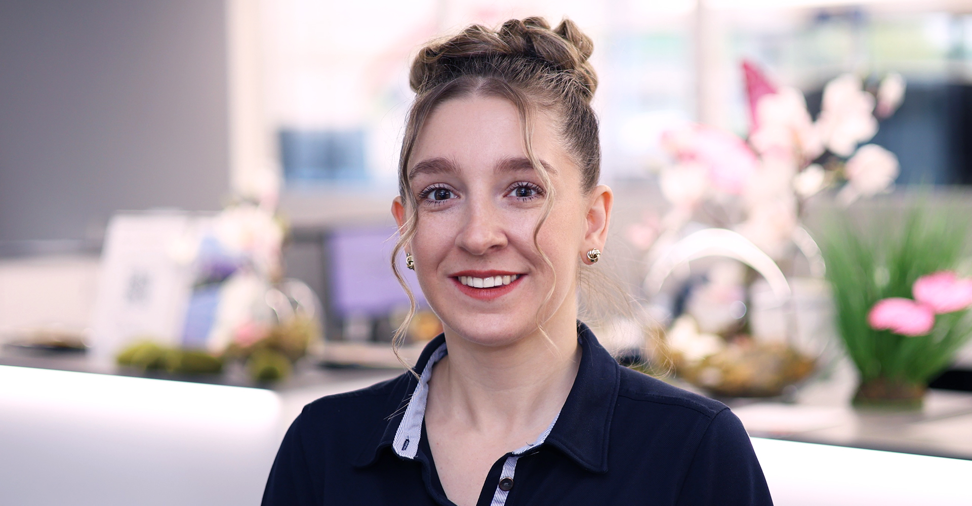 Leandra Aeschbacher - Büro / Empfang