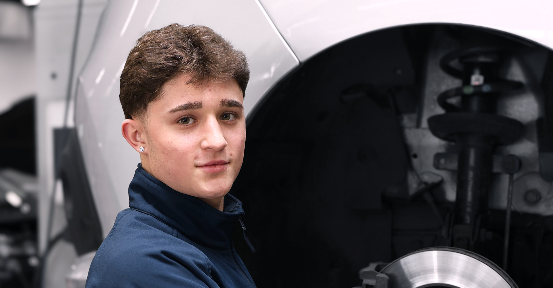 Albion Dzambazi - Werkstatt / In Ausbildung