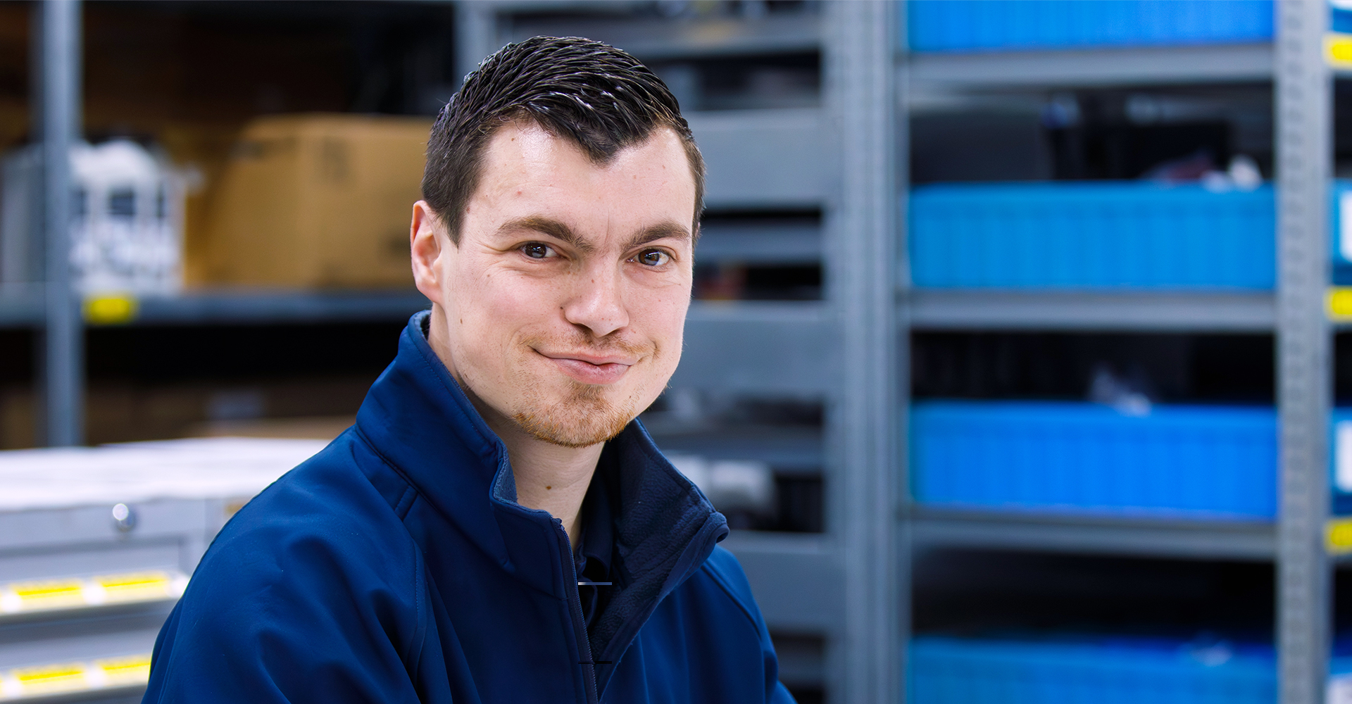 Mauro Farrero - Logistik